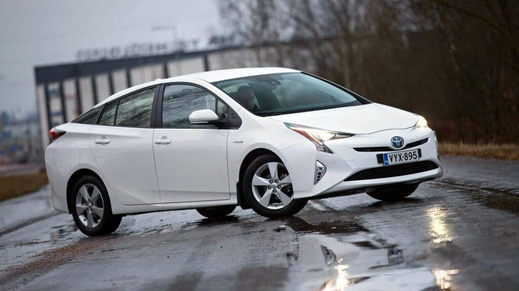 How Many Miles Can a Toyota Prius Last