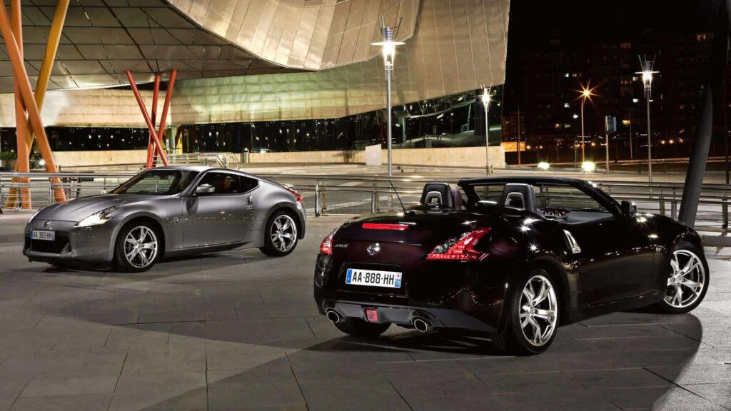 How Much Does a Nissan 370Z Weigh