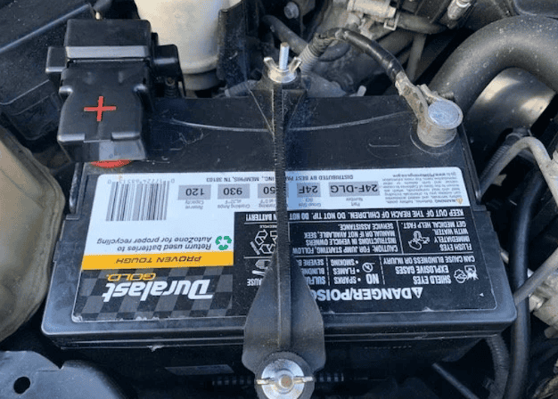 nissan-pathfinder-battery