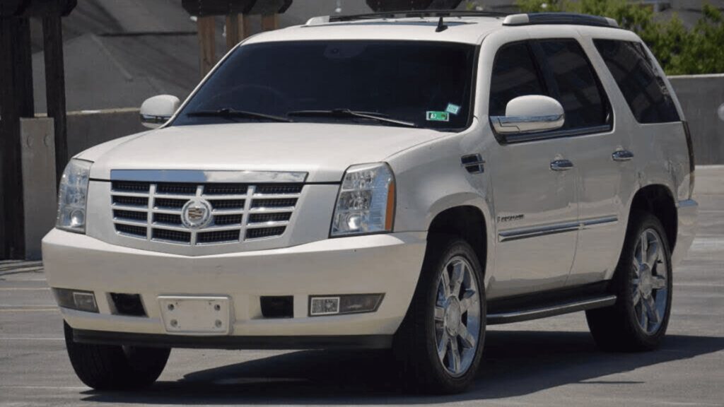 2008-cadillac-escalade-gmt-900